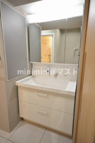 洗面設備　他号室参考写真です