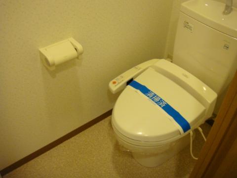 トイレ　トイレ
