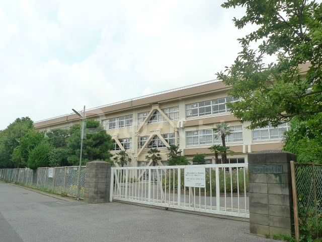 小学校　柏市立柏第七小学校（小学校）まで1010m