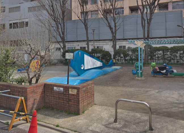 公園　南青山三丁目児童遊園（公園）まで162m