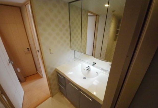 洗面設備　別部屋参考写真