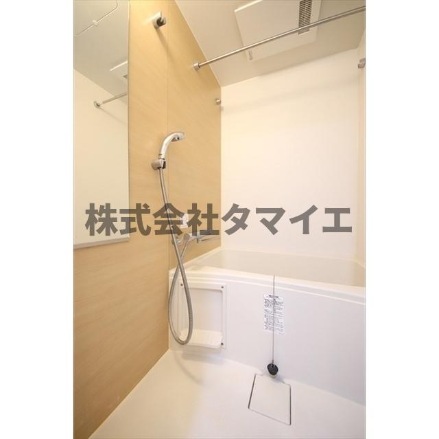 バス・シャワールーム　日々の疲れを癒すお風呂付です