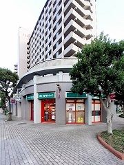 スーパー　まいばすけっと北赤羽駅南店（スーパー）まで378m