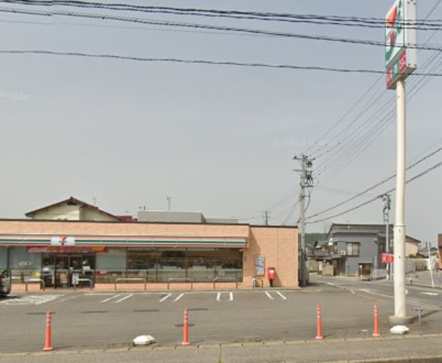 コンビニ　セブンイレブン村上山居町店（コンビニ）まで1572m