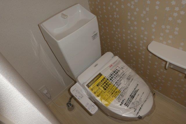 トイレ　ウォシュレット