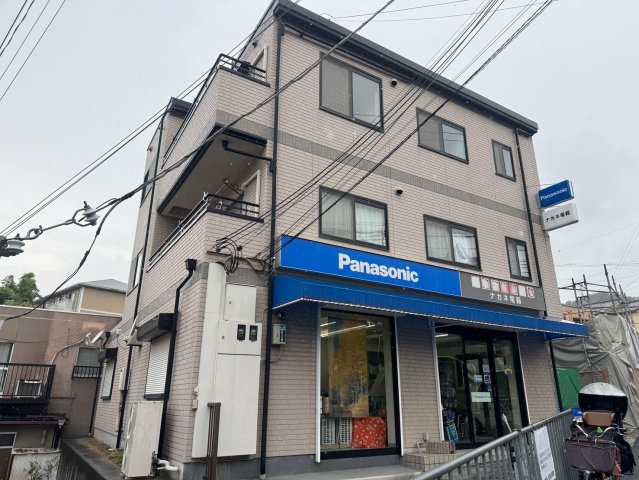 河上マンションの外観写真