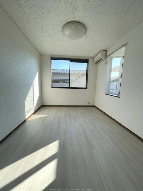 居室・リビング　使い勝手のいい洋室です