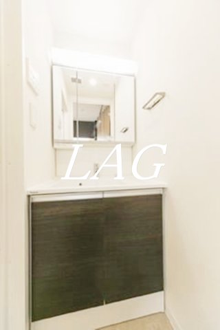 洗面設備　洗面台です。