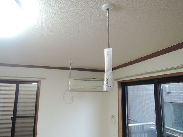 その他設備　雨でも心配なし、物干しフック！装備！！