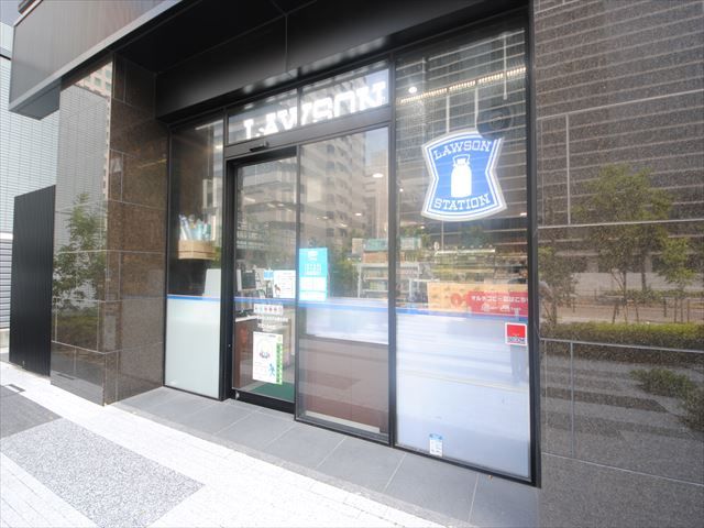 コンビニ　ローソンサテライト からくさホテル新大阪店（コンビニ）まで390m