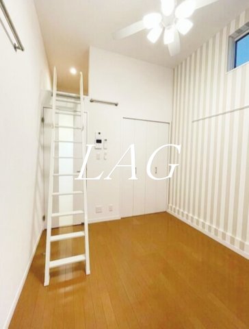 居室・リビング　洋室のお部屋です。