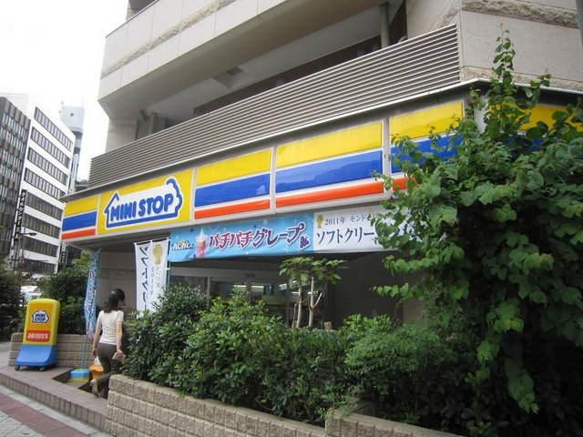 コンビニ　ミニストップ（コンビニ）まで10m