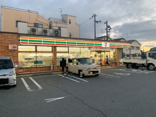 コンビニ　セブンイレブン　摂津鳥飼野々１丁目店（コンビニ）まで582m