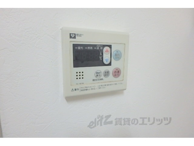 その他設備　給湯器リモコン