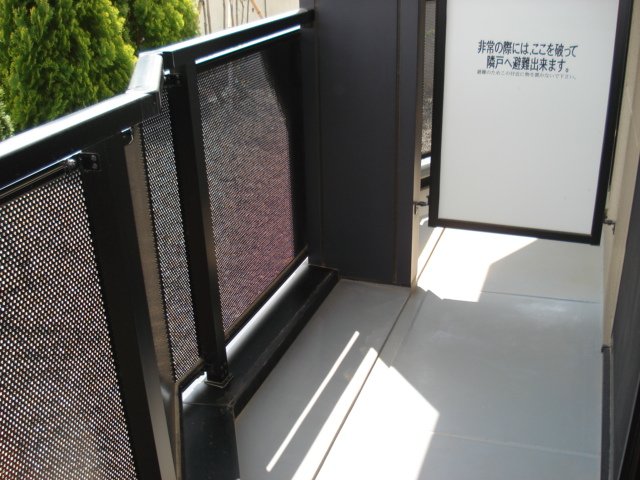 バルコニー　バルコニー