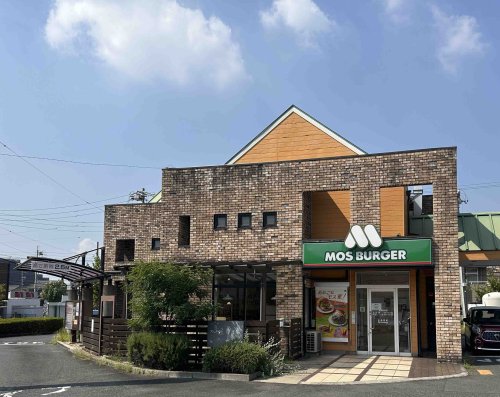 飲食店　モスバーガー東海中央店（飲食店）まで888m