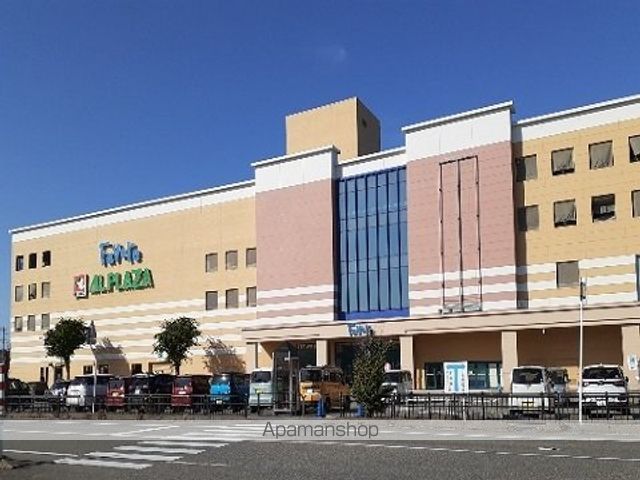 ショッピングセンター　ファボーレ（ショッピングセンター）まで2600m