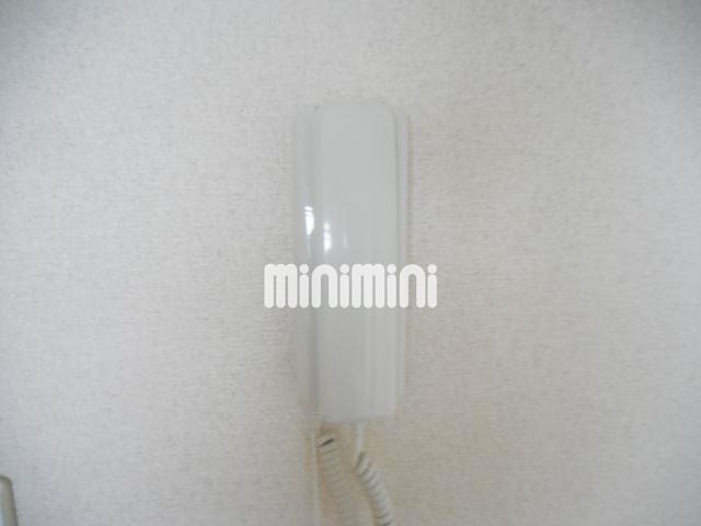 セキュリティ　インターホン完備。