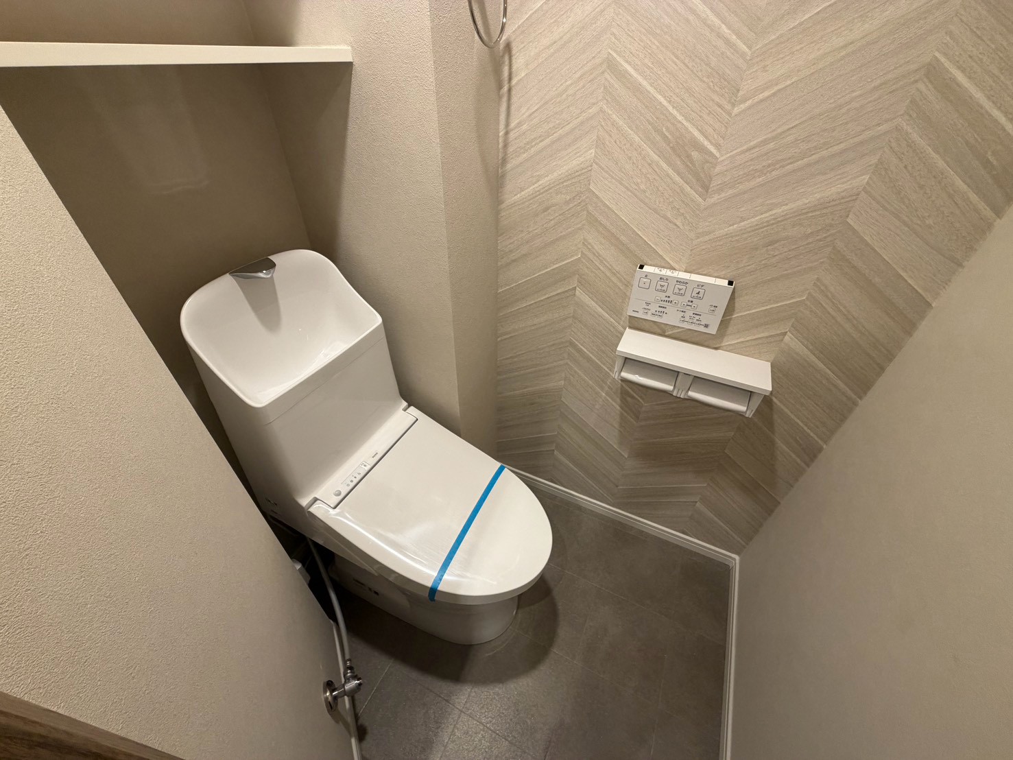 第15宮廷マンションのトイレ写真