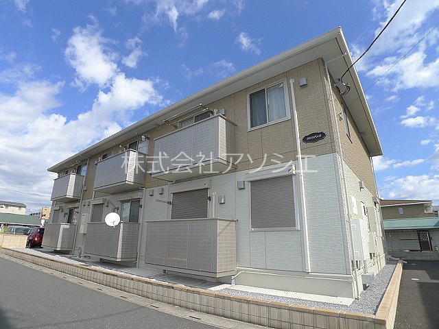 建物外観　ブリリアンスのご紹介は住まいの窓口アソシエにお任せ下さい。