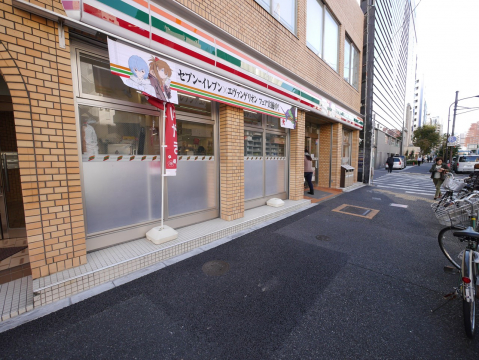 コンビニ　セブンイレブン　新宿曙橋通り店（コンビニ）まで133m