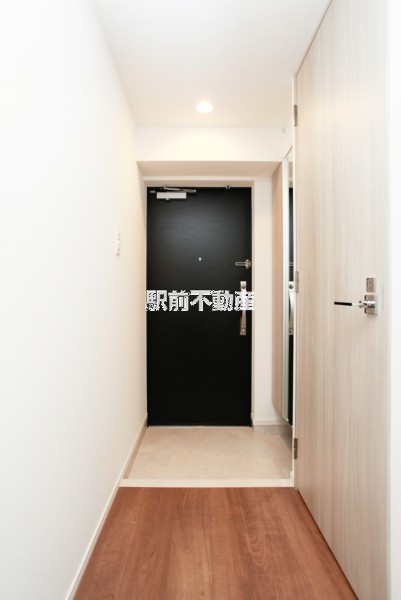 S-RESIDENCE博多駅東awesomeの玄関写真