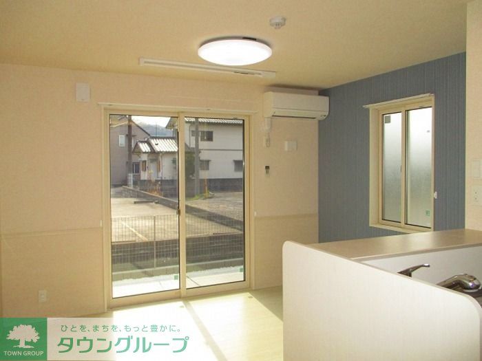 居室・リビング　お問合せはタウンハウジングまで！※現地待合わせ相談可能