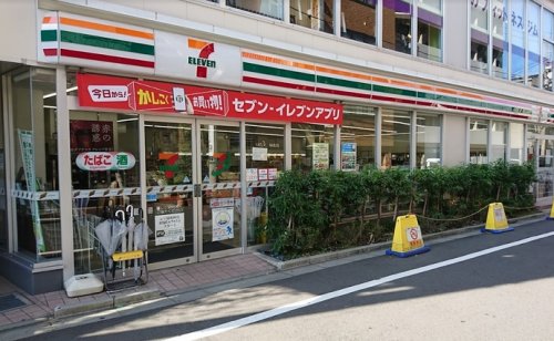 コンビニ　セブンイレブン 江東木場駅前店（コンビニ）まで202m