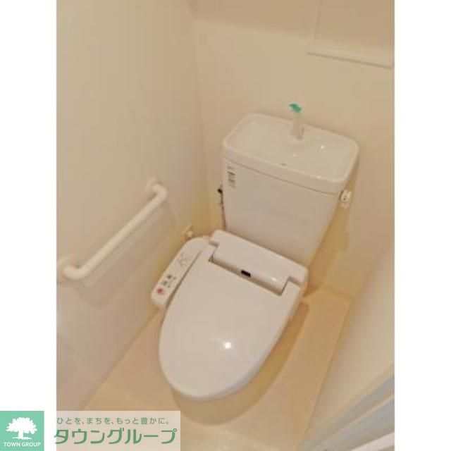 トイレ　※写真は同タイプ住戸です。
