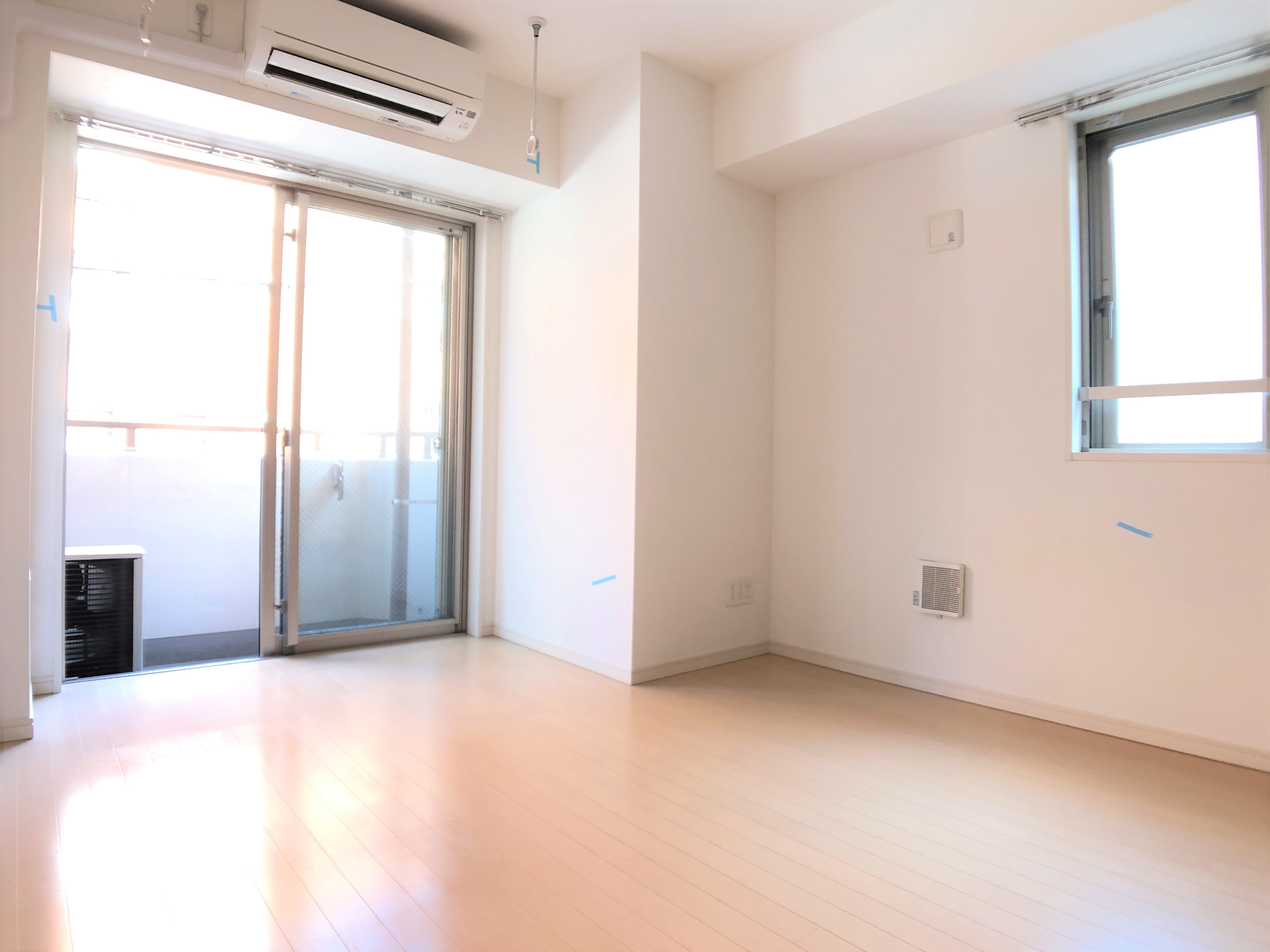 居室・リビング　※同建物別住戸参考写真