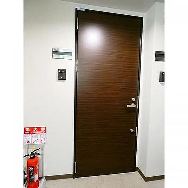 玄関　※同物件参考写真