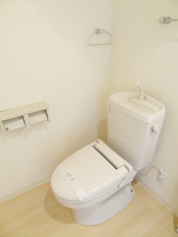 S BOXのトイレ写真