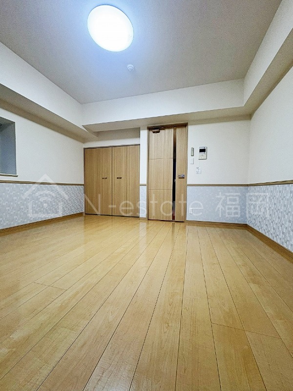地下鉄空港線 藤崎駅 徒歩8分 8階建 築8年の居間写真