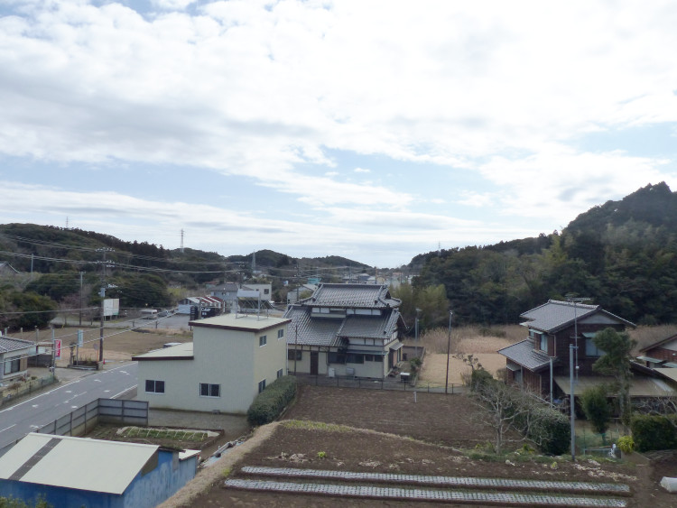 眺望　南側は遮るものがなく日当たり良好！