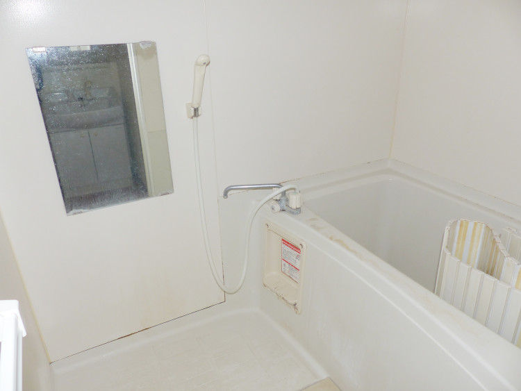 バス・シャワールーム　シャワー付き！