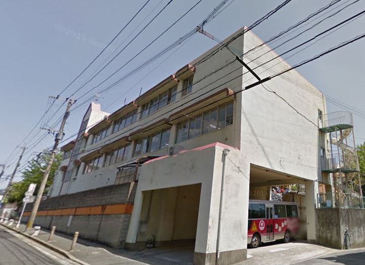 幼稚園・保育園　門司こばと幼稚園（幼稚園・保育園）まで624m