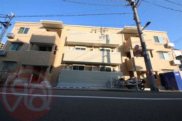 大阪市浪速区浪速西のアパートの建物外観