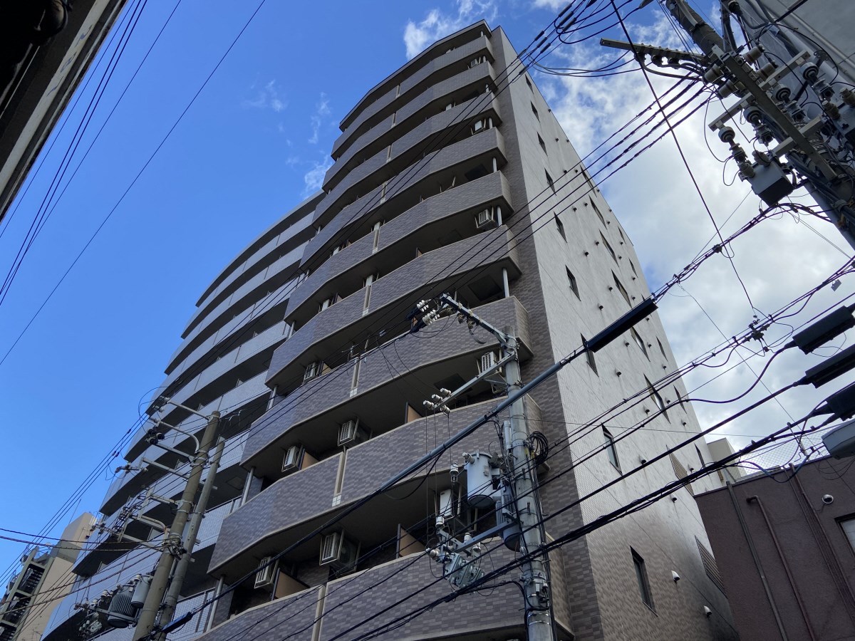 エステムコート神戸元町通の建物外観