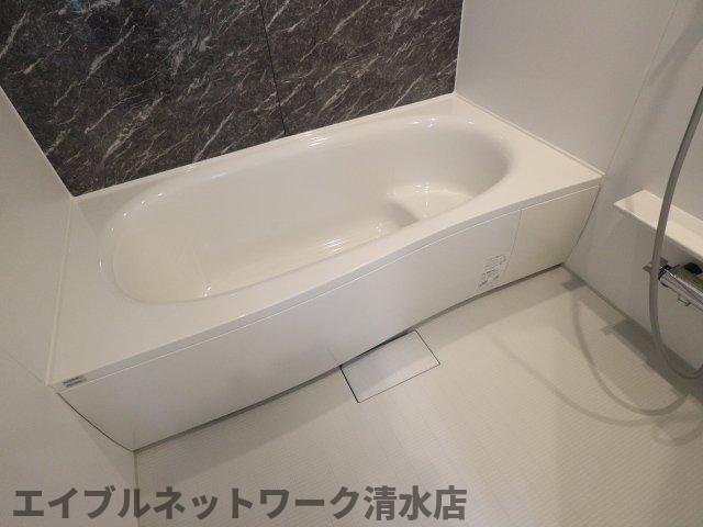 バス・シャワールーム　日々の疲れを癒すお風呂付です