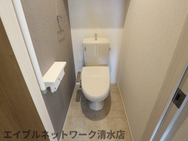 トイレ　シンプルで使いやすいトイレです