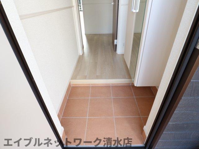 玄関　明るい玄関です