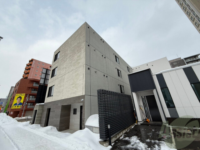建物外観　札幌市豊平区豊平３条「カレラ豊平２ｎｄ」