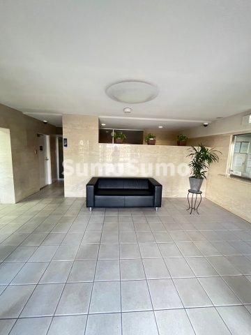 ロビー　ゆとりのあるロビーです