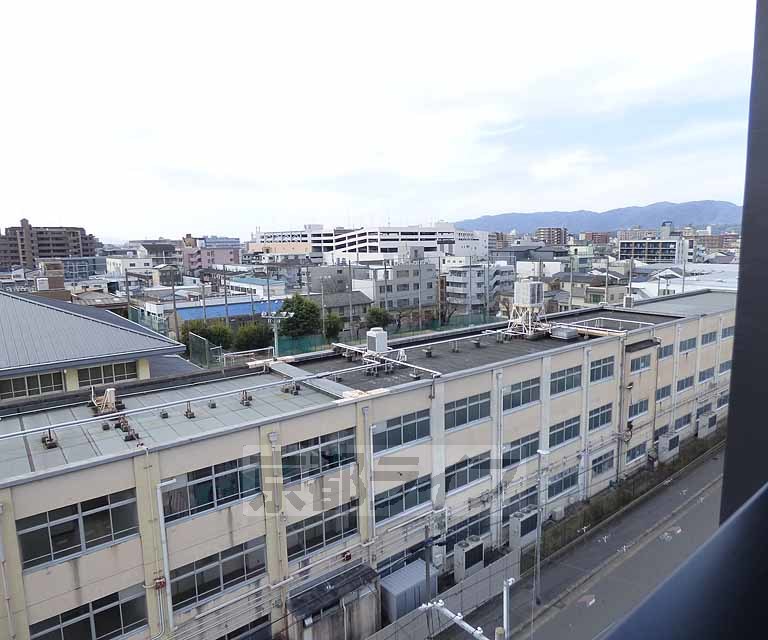 【京都市右京区西院矢掛町のマンションの眺望】