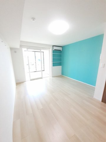 居室・リビング　おしゃれな居間です