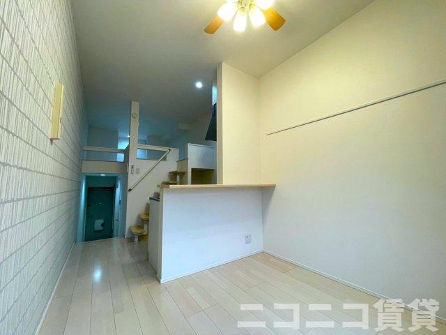 居室・リビング　モデルルームの為、現状を優先致します。