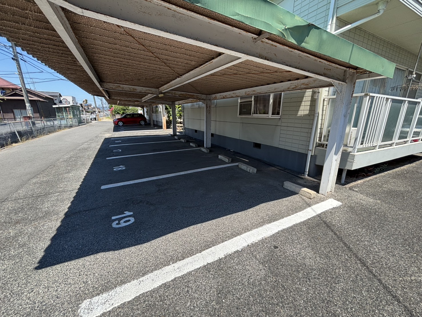 駐車場　1台無料♪