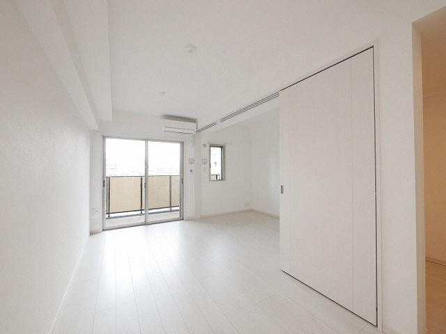 居室・リビング　使いやすいリビングです