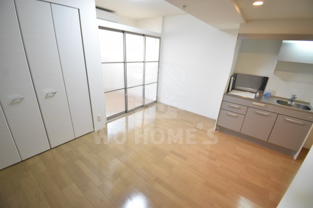 その他部屋・スペース　ゆったり過ごせるリビングです