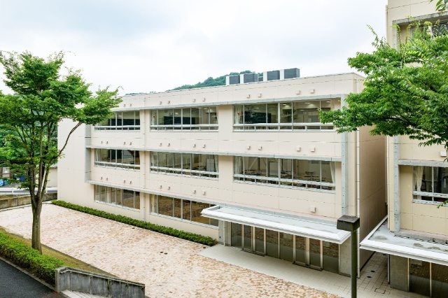 中学校　私立東京農業大学第二高等学校中等部（中学校）まで606m